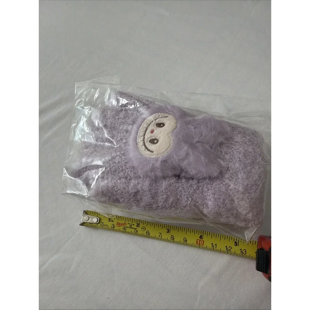 Authentic Warm‎ Fluffy Holiday Series Labubu Mittens Limited Gloves Small Kids